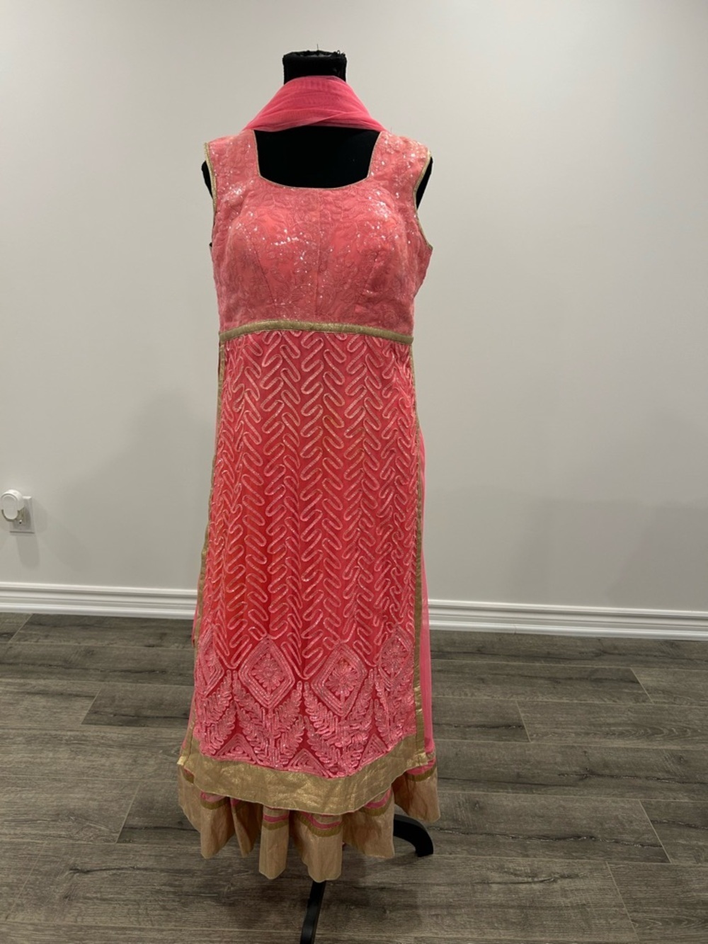 Coral Indian Suit